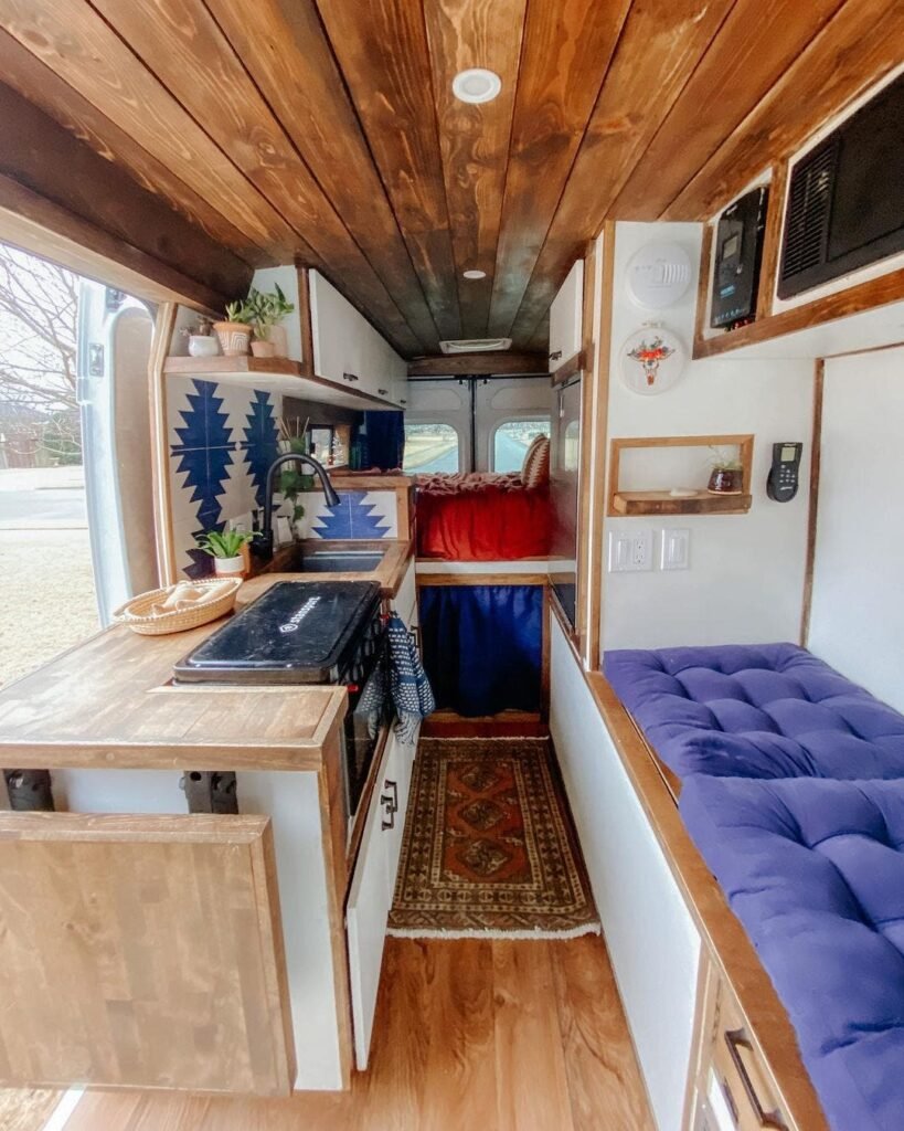 11 Smart Campervan Office Ideas To Work On The Road