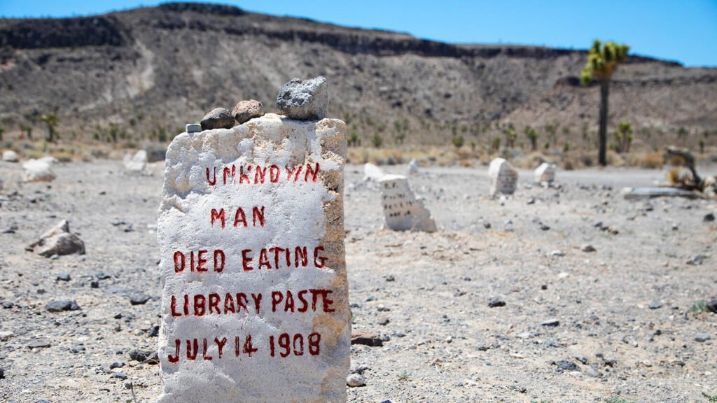 Road Tripping Americas 12 Most Haunted Routes