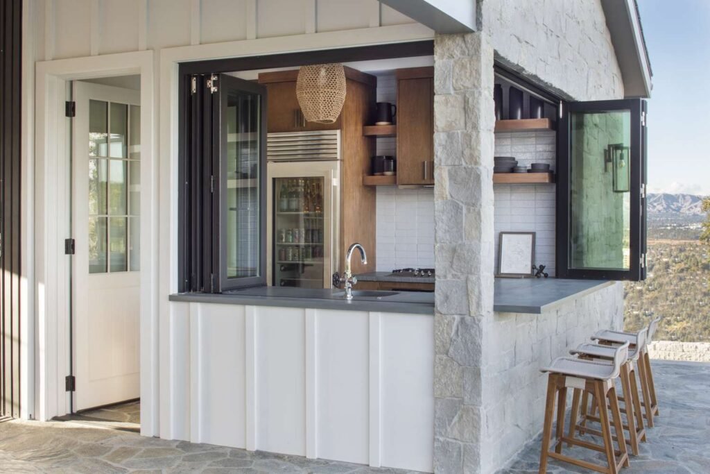 Small Outdoor Kitchen Ideas